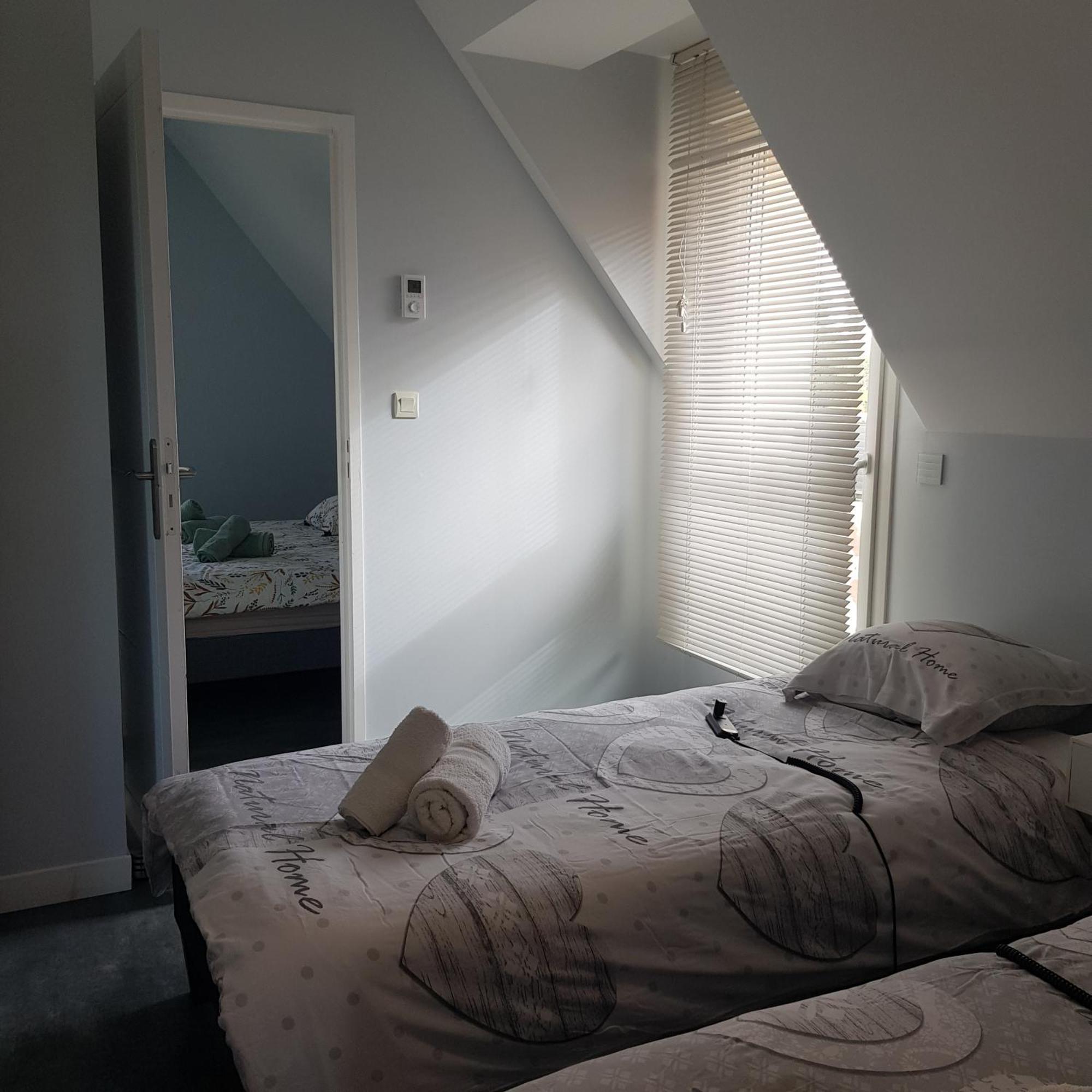 Grande Chambre Entre Caen Et La Mer Chambre Terrasse Jardin Et Piscine Mathieu Екстериор снимка